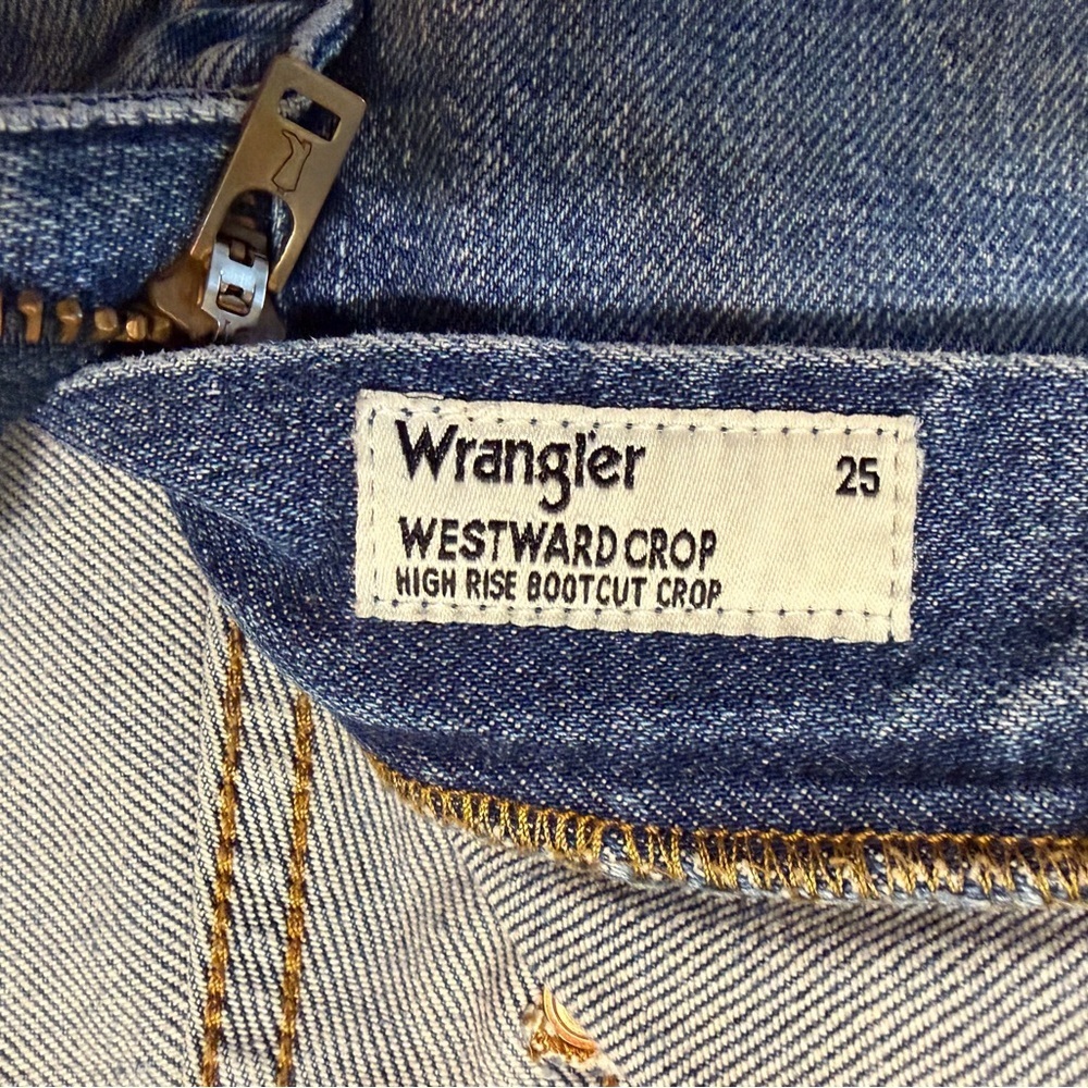 Wrangler Westward high rise bootcut crop - Picture 5 of 6